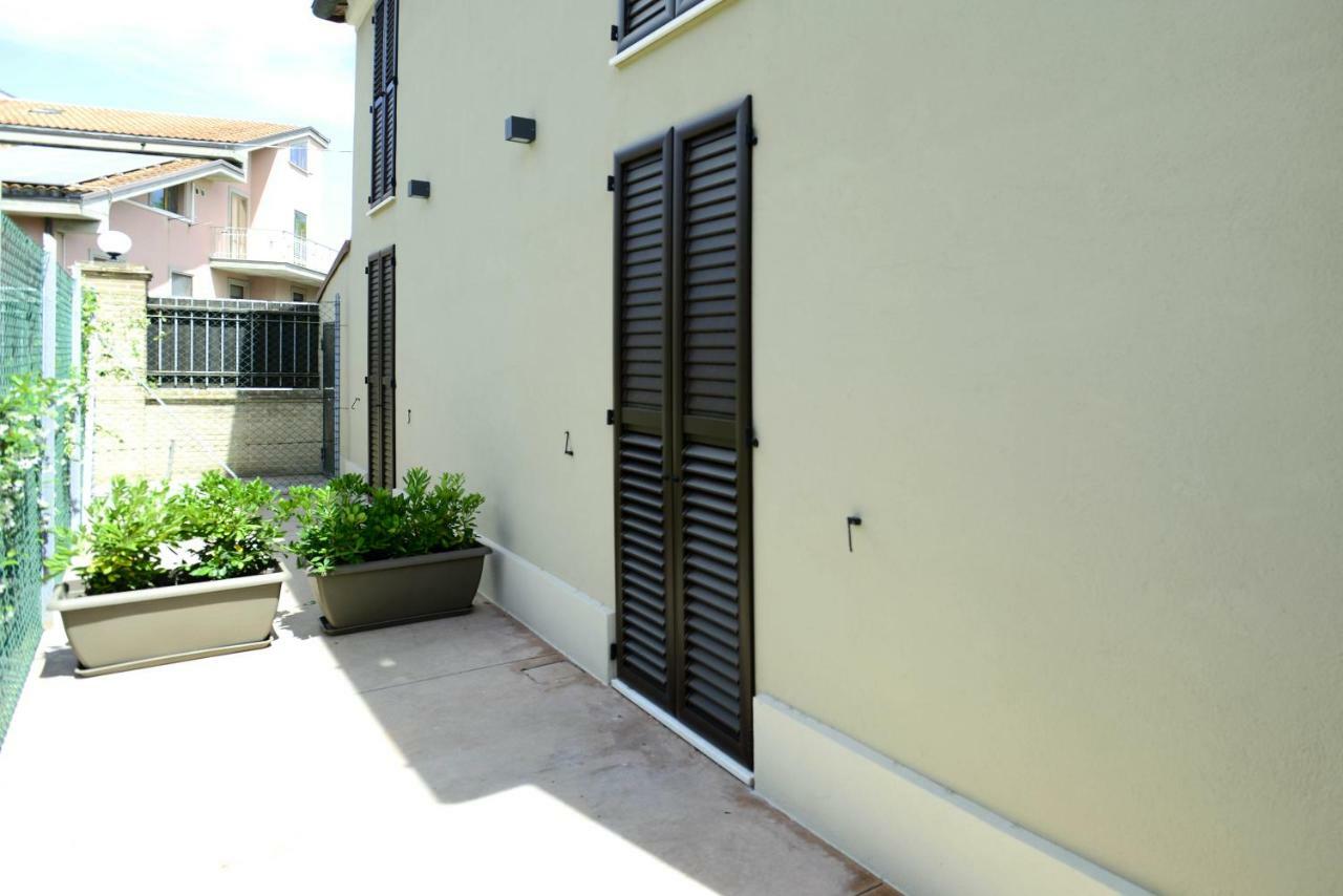La Casa Al Mare Civitanova Marche Exterior foto